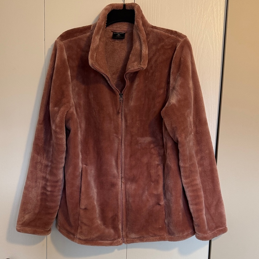 32 Degrees fuzzy zip up jacket